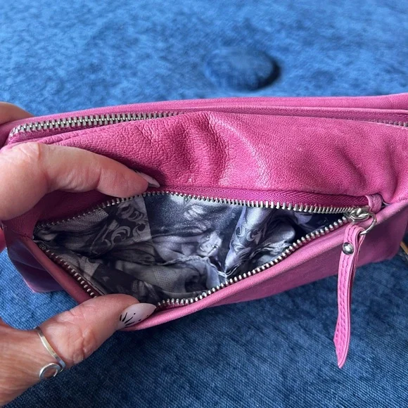 Junior Drake Pink Leather Zip Around Wallet Butter Soft Foldout Organizer - Picture 6 of 16